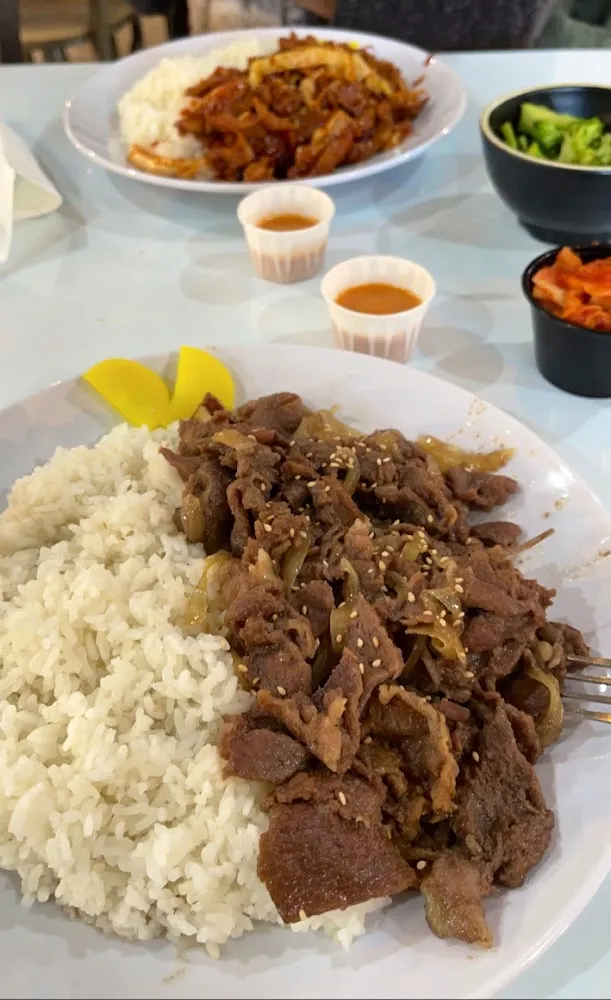 Bulgogi w Steamed White Rice